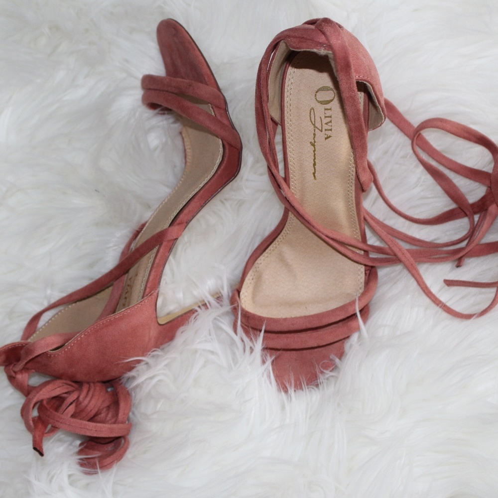 tied up blush shoes